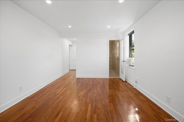 678 Warburton Avenue 7I-7J, Yonkers, NY 10701