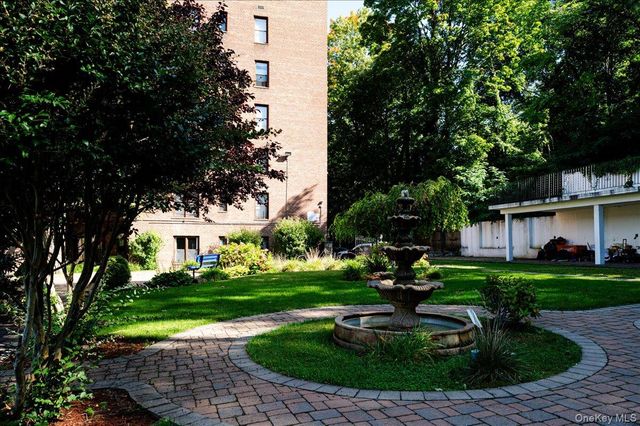 678 Warburton Avenue 7I-7J, Yonkers, NY 10701