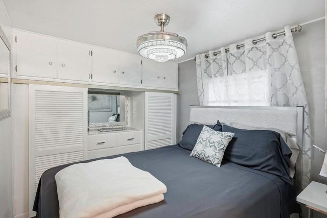 21 Hibiscus Drive I, Briny Breezes, FL 33435