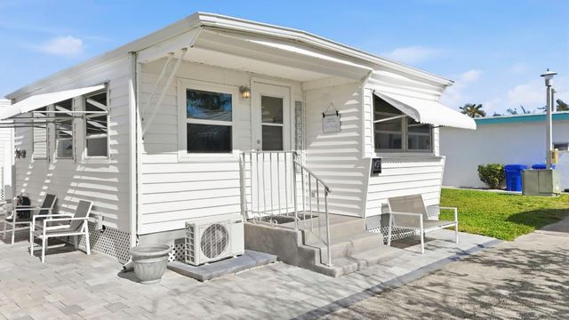 21 Hibiscus Drive I, Briny Breezes, FL 33435