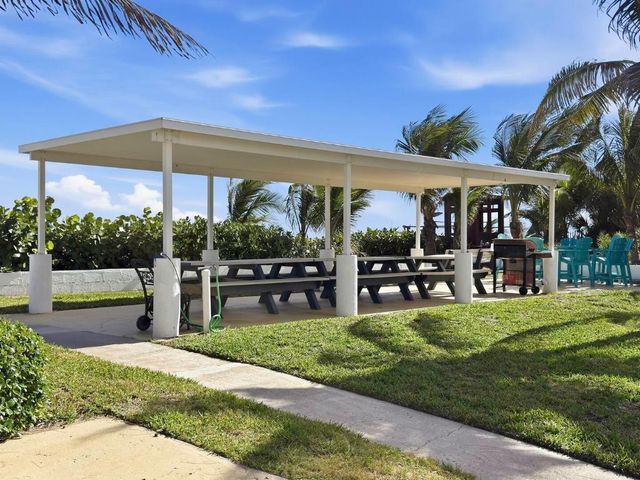 21 Hibiscus Drive I, Briny Breezes, FL 33435