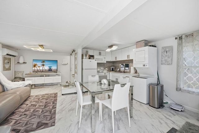 21 Hibiscus Drive I, Briny Breezes, FL 33435