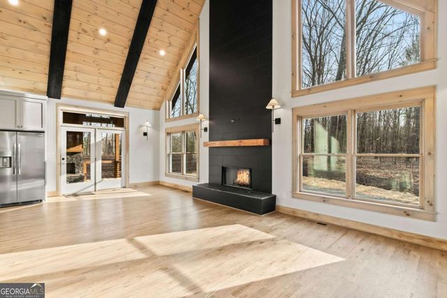 70 Cascading Brook Lane, Blue Ridge, GA 30513