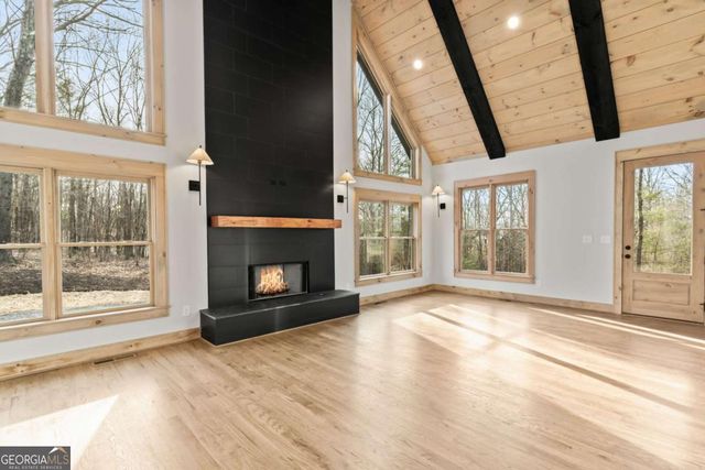 70 Cascading Brook Lane, Blue Ridge, GA 30513