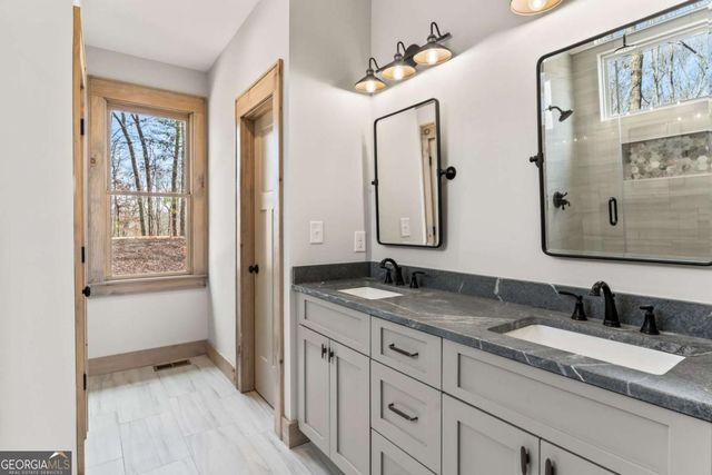 70 Cascading Brook Lane, Blue Ridge, GA 30513