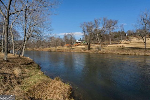 70 Cascading Brook Lane, Blue Ridge, GA 30513