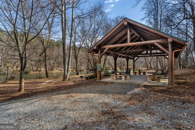 70 Cascading Brook Lane, Blue Ridge, GA 30513