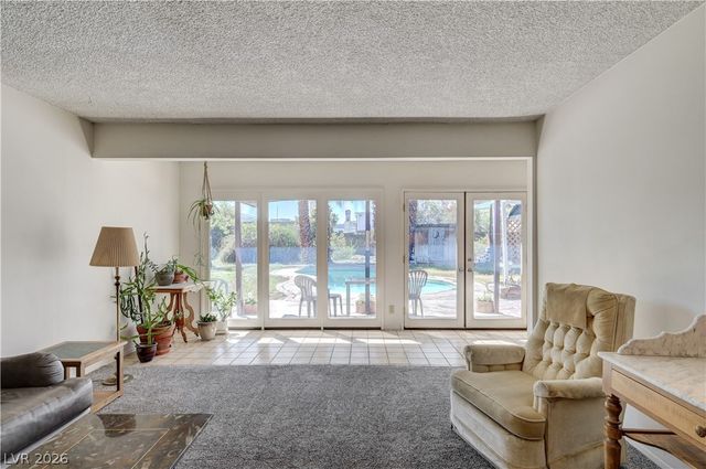 3021 Milo Way, Las Vegas, NV 89102