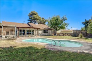 3021 Milo Way, Las Vegas, NV 89102