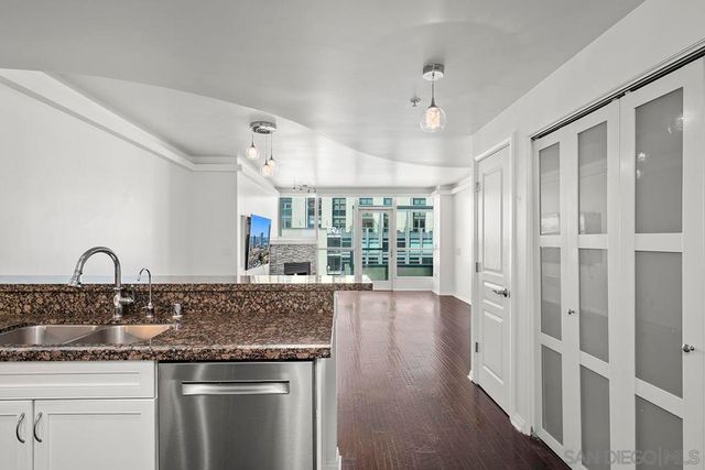 555 Front Street 2201, San Diego, CA 92101