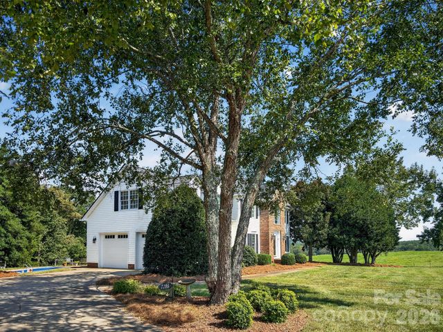 1186 Morningstar Lake Road, Forest City, NC 28043