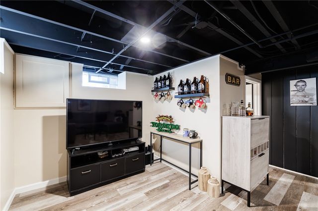 109 Chimayo Road, Irondequoit, NY 14617