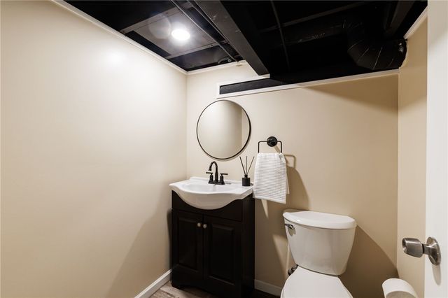 109 Chimayo Road, Irondequoit, NY 14617