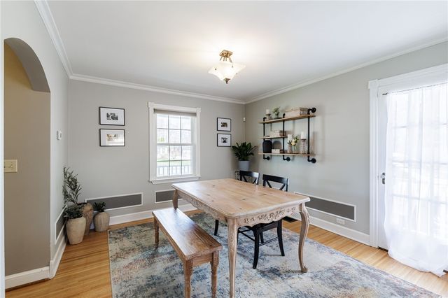 109 Chimayo Road, Irondequoit, NY 14617