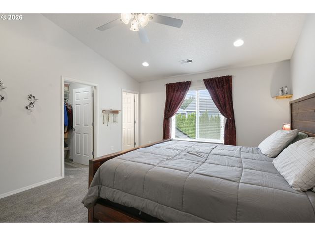 2107 Ne 181ST Ave, Vancouver, WA 98684