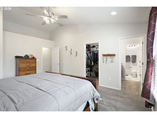 2107 Ne 181ST Ave, Vancouver, WA 98684