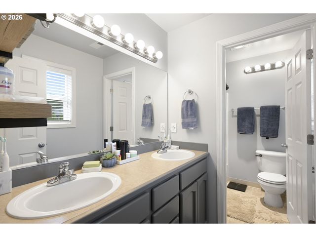 2107 Ne 181ST Ave, Vancouver, WA 98684