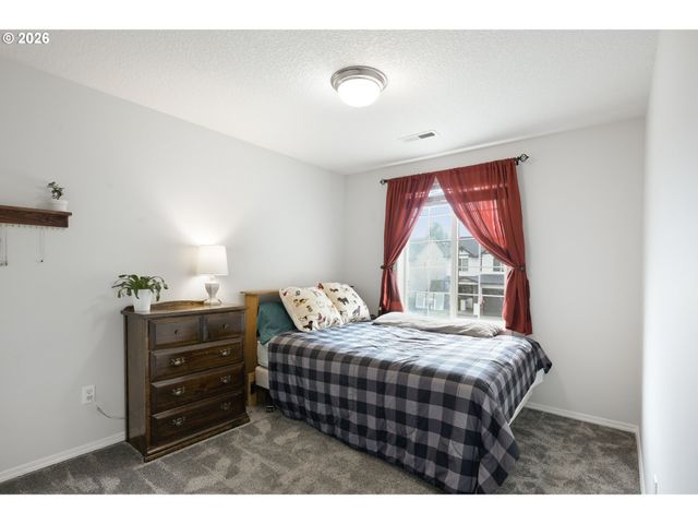 2107 Ne 181ST Ave, Vancouver, WA 98684