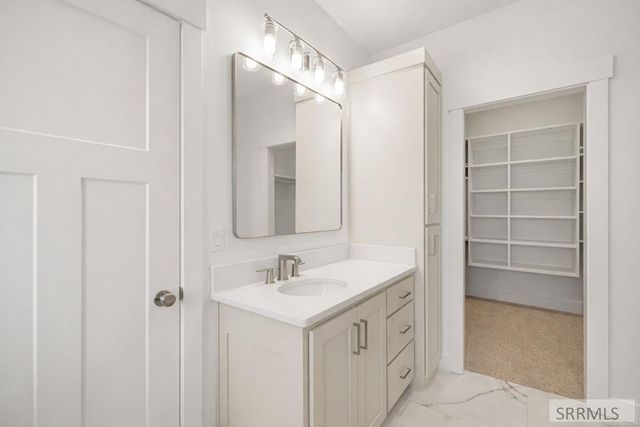 1588 N 835 E, Shelley, ID 83274