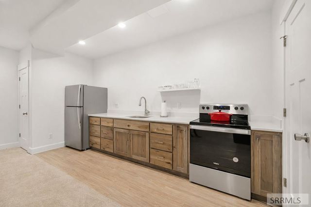 1588 N 835 E, Shelley, ID 83274