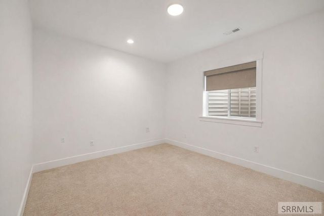 1588 N 835 E, Shelley, ID 83274