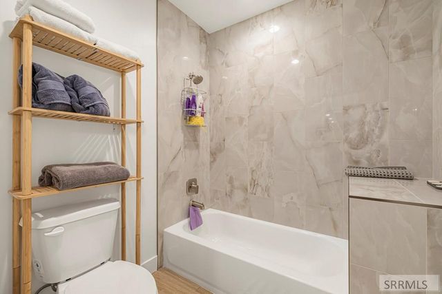 1588 N 835 E, Shelley, ID 83274