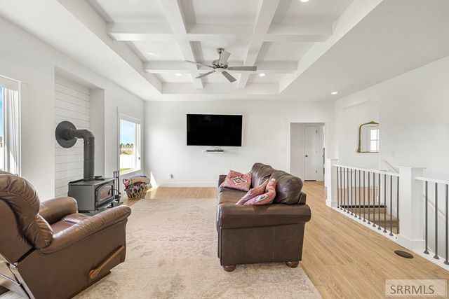 1588 N 835 E, Shelley, ID 83274