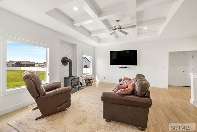 1588 N 835 E, Shelley, ID 83274