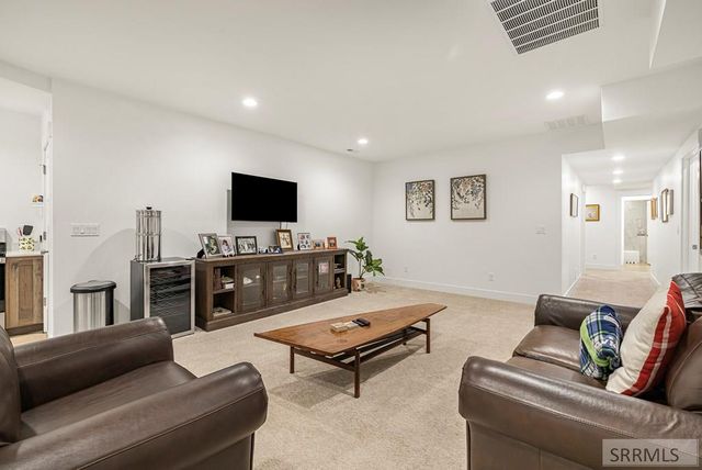 1588 N 835 E, Shelley, ID 83274