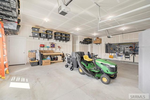 1588 N 835 E, Shelley, ID 83274