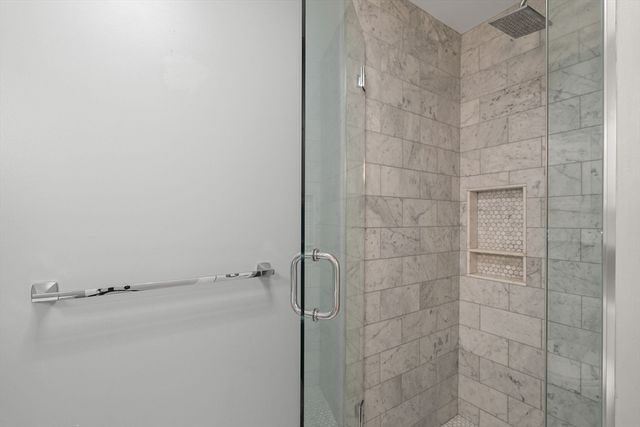 19 Dixfield 101, Boston, MA 02127