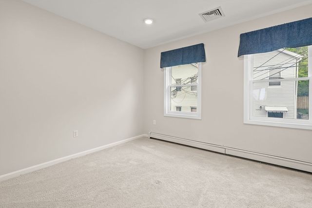 19 Dixfield 101, Boston, MA 02127