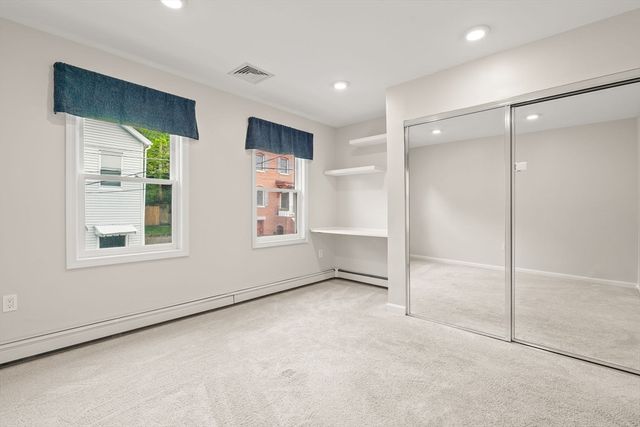 19 Dixfield 101, Boston, MA 02127