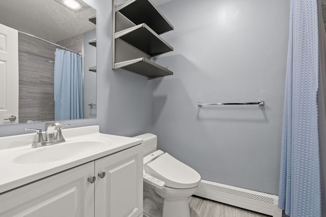 19 Dixfield 101, Boston, MA 02127