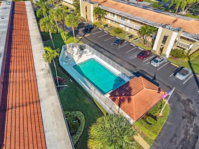 419 S Us Highway 1 E201, North Palm Beach, FL 33408
