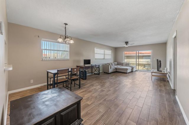419 S Us Highway 1 E201, North Palm Beach, FL 33408