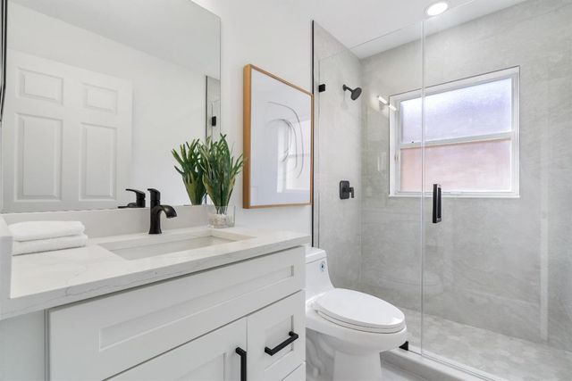 6518 Via Trento, Delray Beach, FL 33446