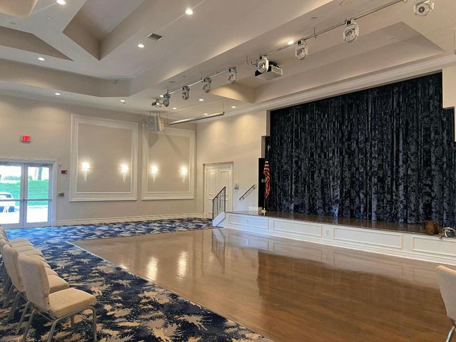 6518 Via Trento, Delray Beach, FL 33446