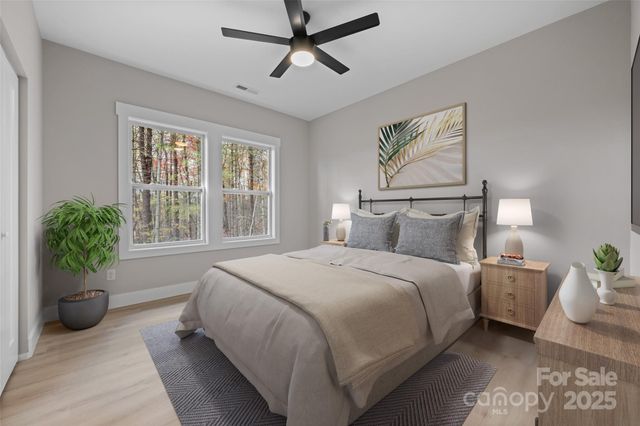 2 Caroline Drive, Horse Shoe, NC 28742