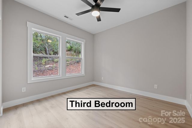 2 Caroline Drive, Horse Shoe, NC 28742