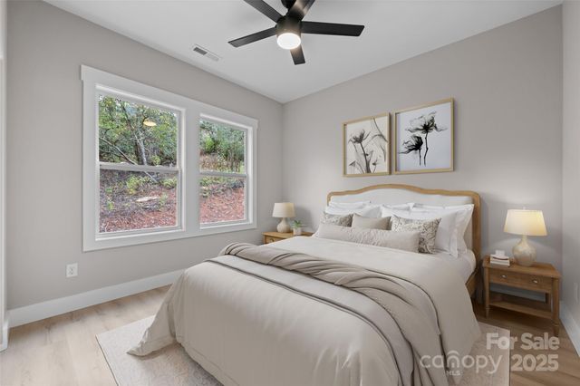 2 Caroline Drive, Horse Shoe, NC 28742