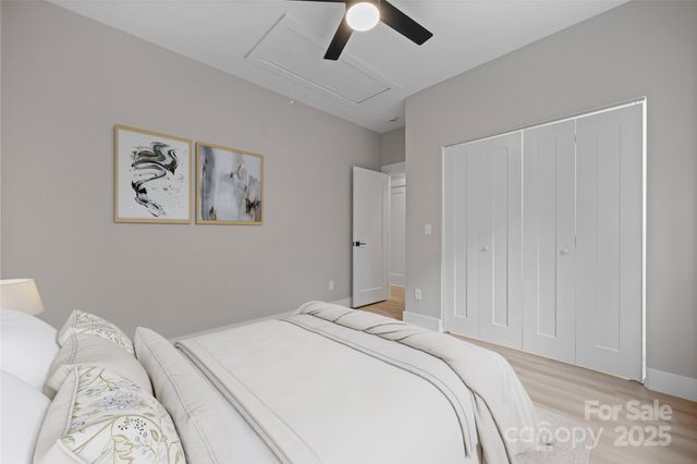 2 Caroline Drive, Horse Shoe, NC 28742