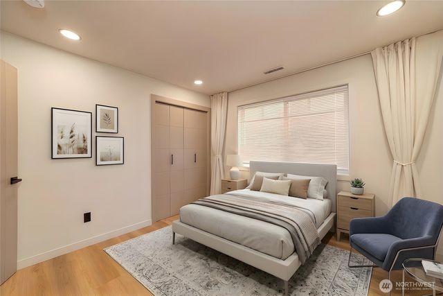 10012 SE 247th Place, Kent, WA 98030