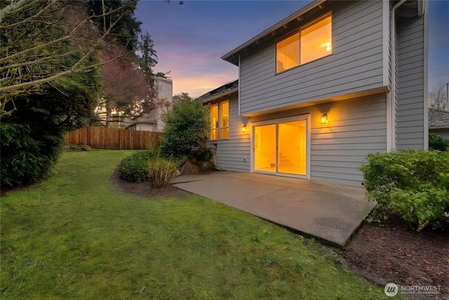 10012 SE 247th Place, Kent, WA 98030