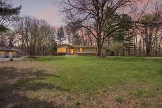 9437 Fisk Road, Tompkins Twp, MI 49269