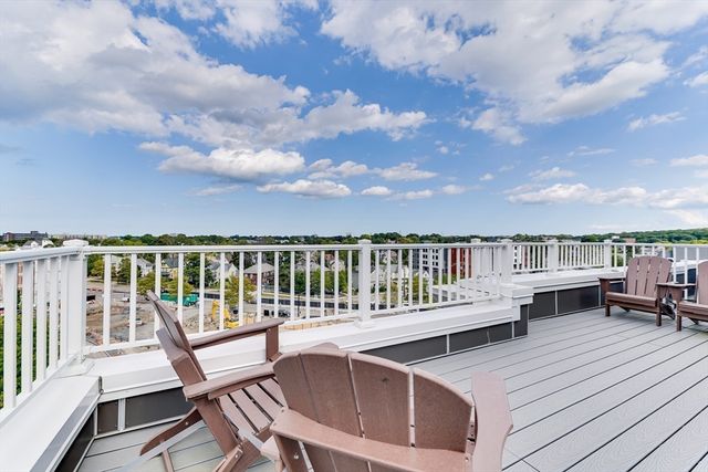 2 Cliveden St 601E, Quincy, MA 02169