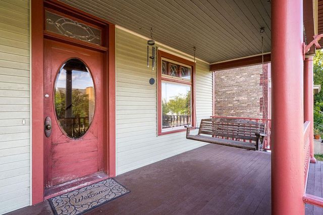 1101 E 4th Street, Duluth, MN 55805