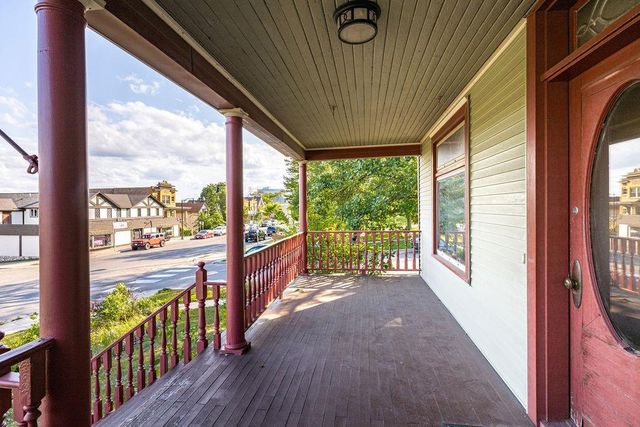 1101 E 4th Street, Duluth, MN 55805