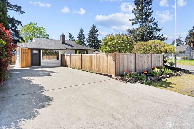 1324 116th Street, Tacoma, WA 98444