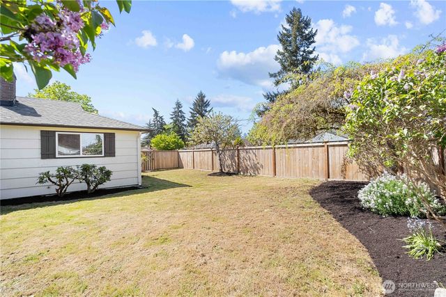 1324 116th Street, Tacoma, WA 98444